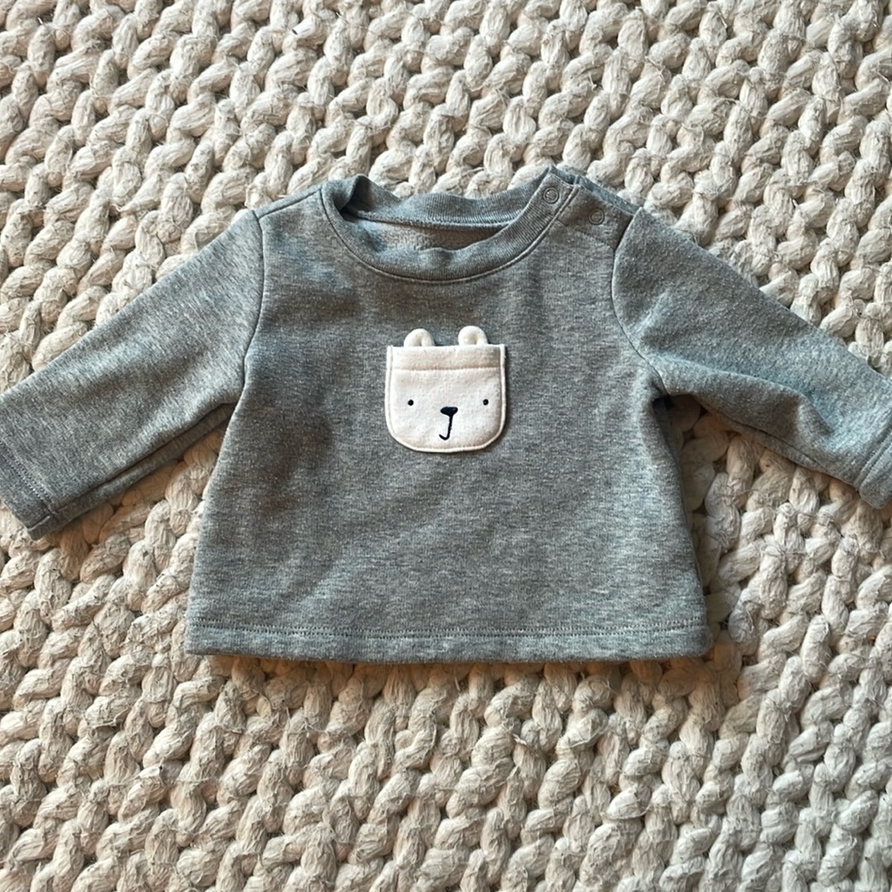 Gap Bear Sweatshirt